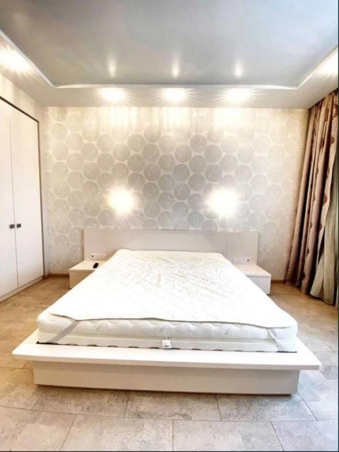 2-Bedroom Most City Center Area Apartment Dnepropetrovsk Exterior foto
